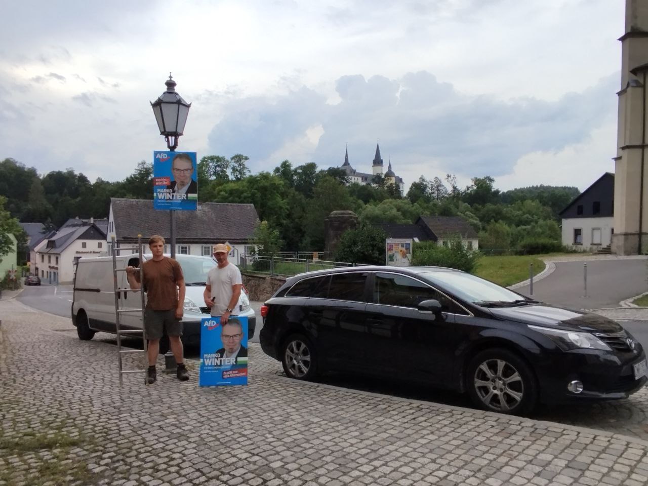 Deplakatierung in Neuhausen Deplakatierung in Neuhausen