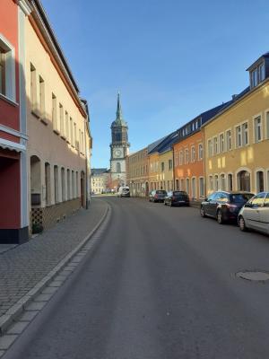 Blick Richtung Marktplatz auf die Kirche